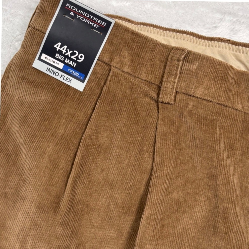Roundtree Yorke Corduroy Pants Men 44x29 Brown Pleated Inno-Flex Classic Stretch